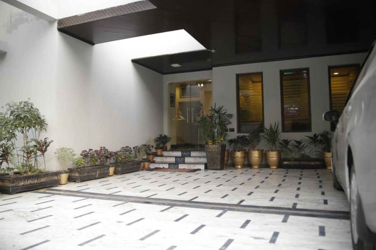 Al Burhan Express Hotel Lahore Exterior photo